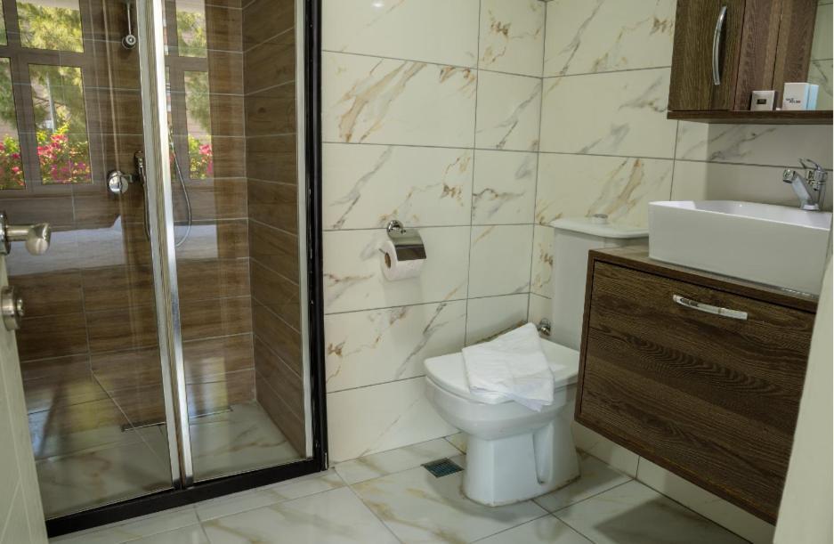 Serenity Lara Hotel Antalya Eksteriør billede